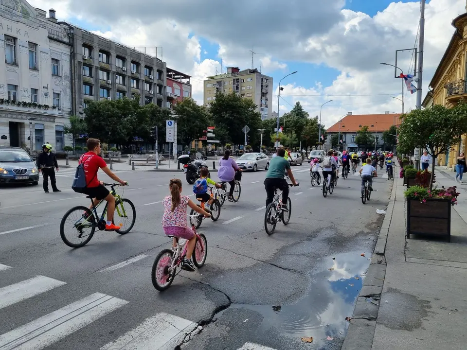 Biciklijada 03 u Pančevu, 18. septembar 2021. — fotografija 10