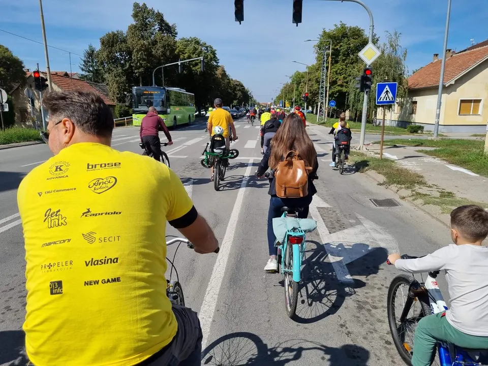 Biciklijada 04 u Pančevu, 24. septembar 2022. — fotografija 3