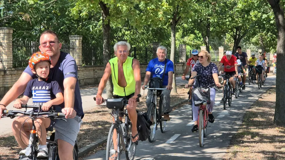 Povratak kolone u park Barutana, 13. septembar 2025.